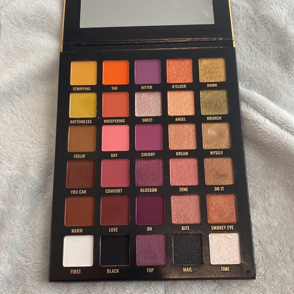 Sample Beauty The Equalizer II palette - Picture 2 of 4